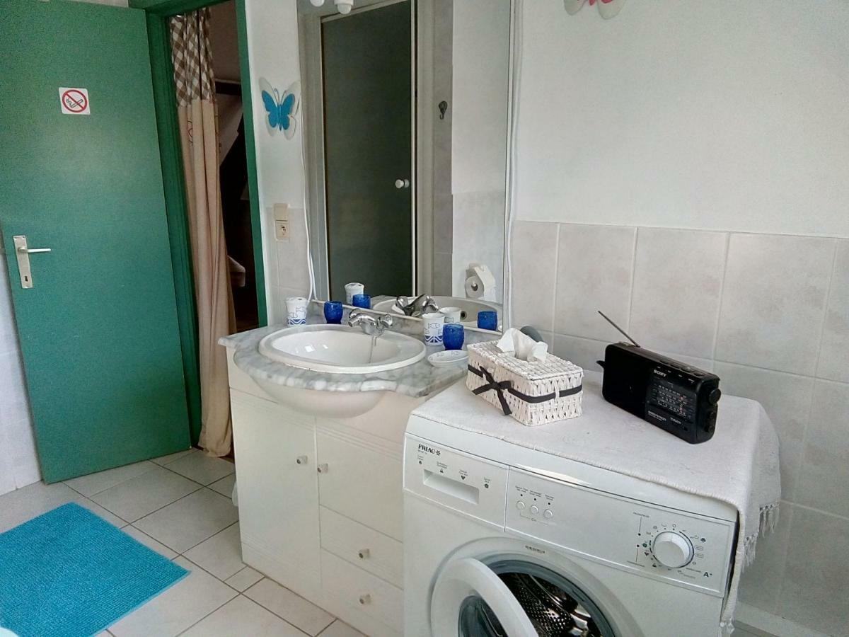 Au Trieu Hotel Wannebecq Bagian luar foto